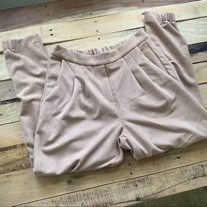 Marsté Moscow Pleated Trouser